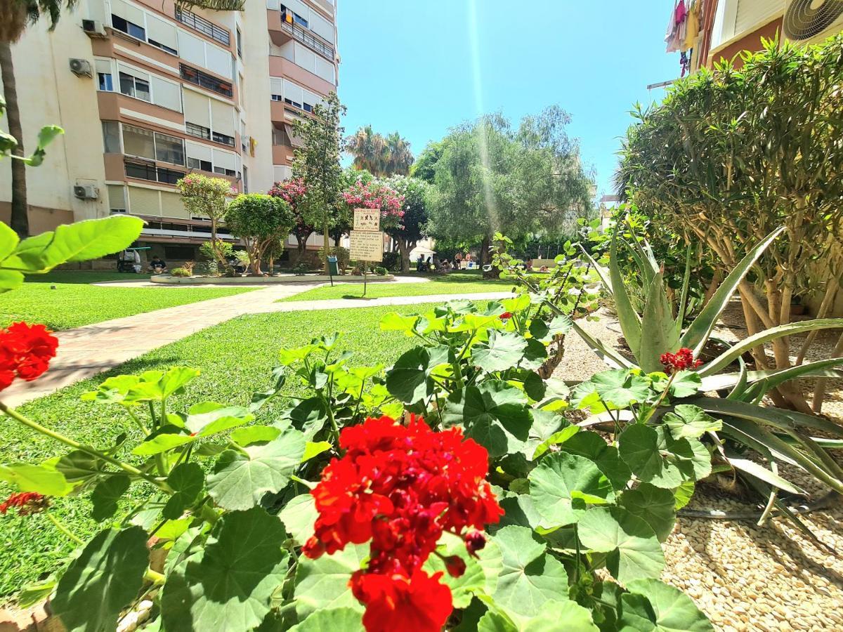 Aa Guest - El Mono De Torre Del Mar Eco Apartment Экстерьер фото